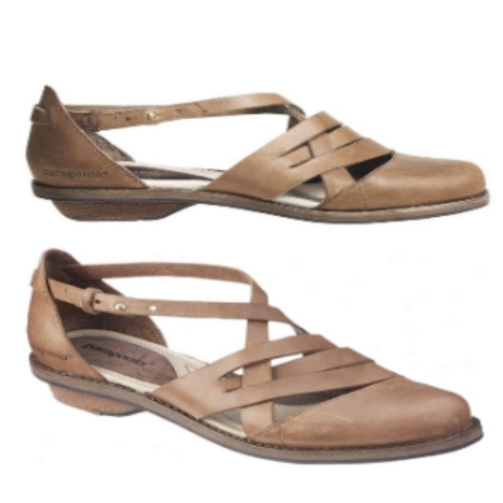 Patagonia Addie Weave Acorn leather flats size 9.5